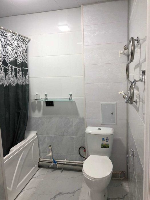 Срочно Продам 2х комн/1/4 На Академгородке Евро квартира.2*