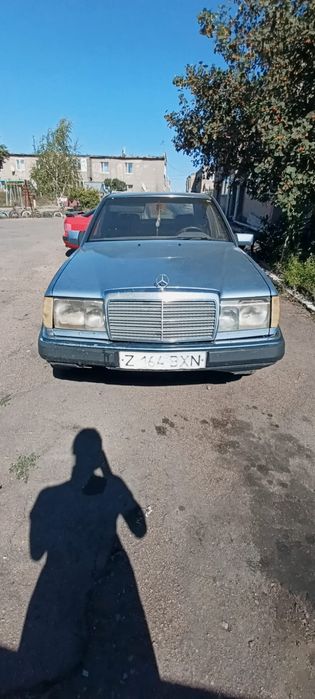 Мерседерс  2,3 1991 гоада