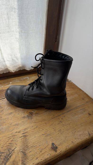 Продам берцы зимние и летние