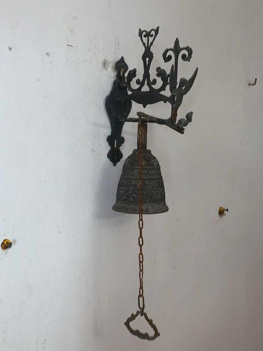 Clopot de perete din bronz