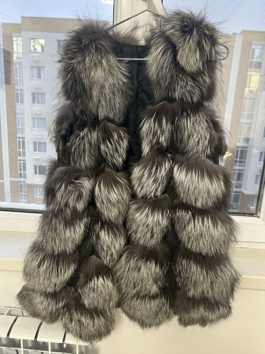 Шуба жилетка