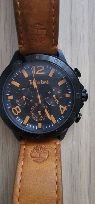 Ceas Timberland 15310J
cod carcasă/model: 7T62-0GX0
cronograf quartz, 10 BAR water resistant