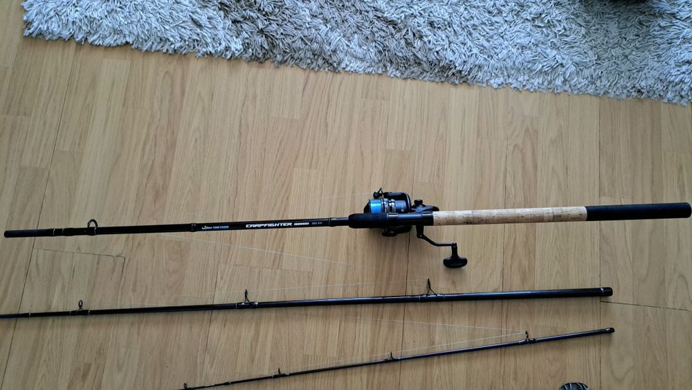 Lansetă By Dome Team Feeder Carp + Mulinetă Power Fighter Pro 6000
