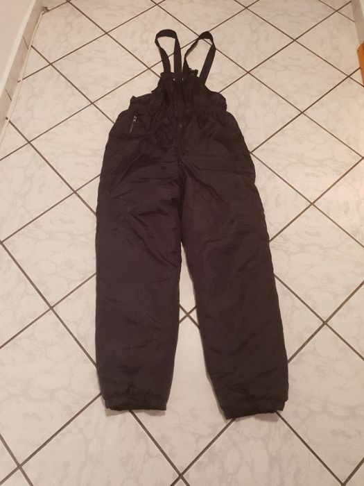 Vand pantaloni schi!