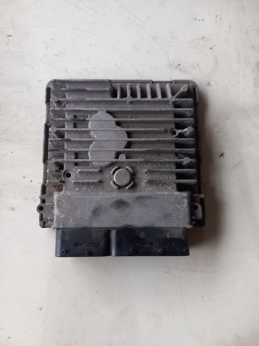 Компютър Skoda Octavia 1.6TDI 105