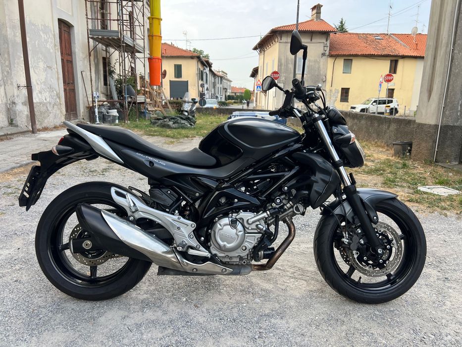 Suzuki Gladius 650 abs