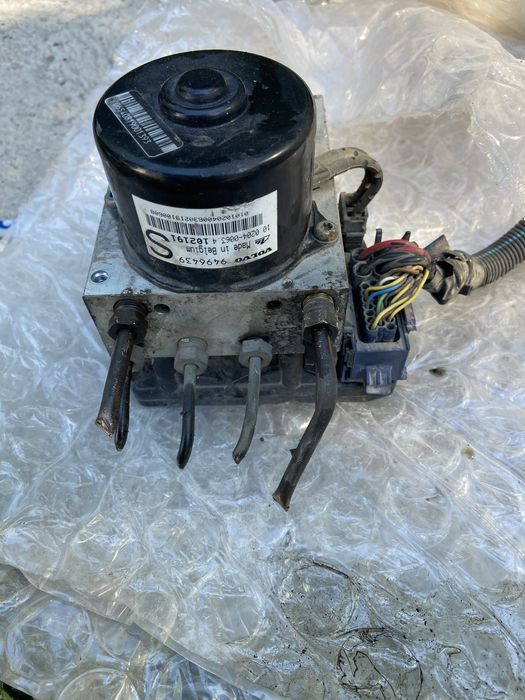 Volvo S80 2.4 1999г. на части