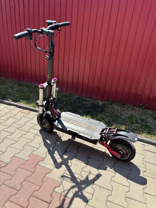 Trotineta electrica laotie 5600w dual motor