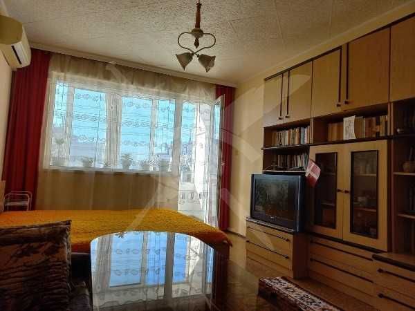 Продава се Тристаен апартамент в Пловдив, Център - 76 кв.м за 1309 €/кв.м - Снимка #1
