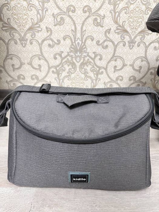 Детская коляска  + автокресло Полный комплект