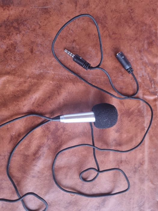 Microfon mini karaoke pentru telefon