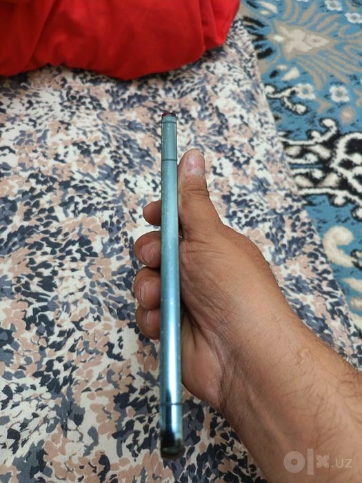 Samsung s 22 plus sotiladi