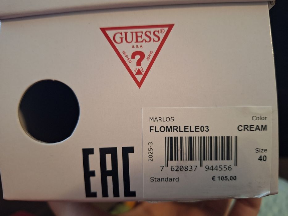 "Guess "нови дамски чехли 40 номер