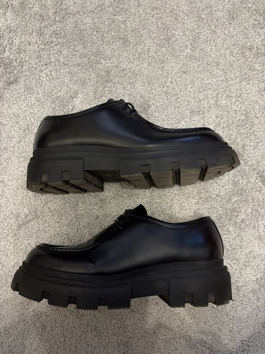 Черни обувки Zara