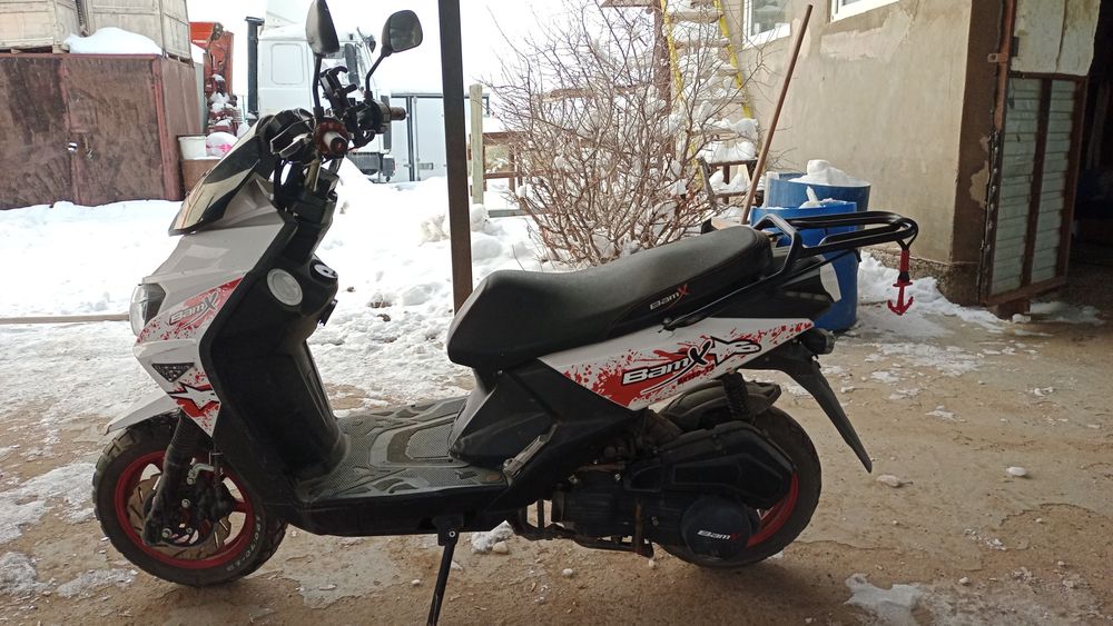 Продам скутер самурай на запчасти