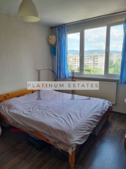Продава се Двустаен апартамент в София, Дружба 2 - 87 кв.м за 2380 €/кв.м - Снимка #4
