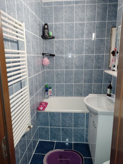 Okazie Apartament 2 camere balcon terasa și beci 10 minute Eroi Revolu ...