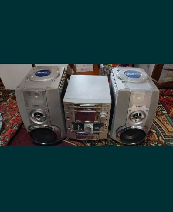 Samsung muzikalni sentir sotiladi