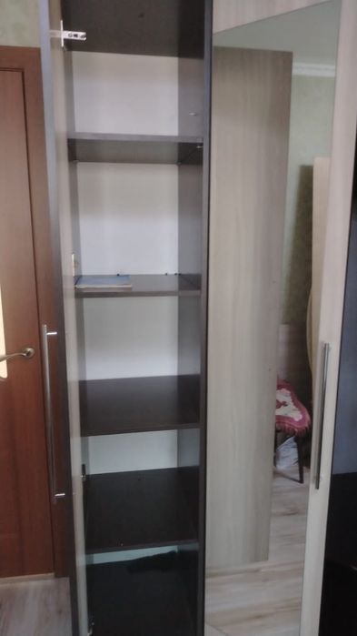 Продам спальный гарнитур