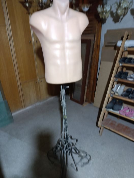 Erkaklar manekenlari