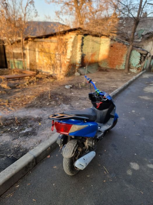 Продам мопед м8.