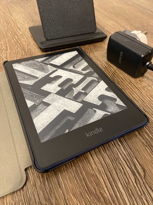 Amazon Kindle Paperwhite 11th gen Signature Edition 32GB