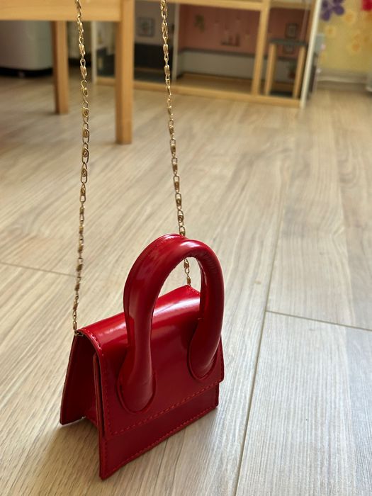 Официална рокля с чанта, коланче и сако