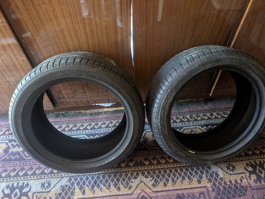 2 бр. 245/45 R19 102Y AO летни гуми Bridgestone Turanza T005, карани 2000 км