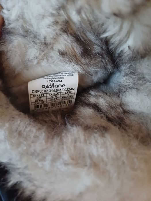 Маратонки  Adidas и ботуши Quechua