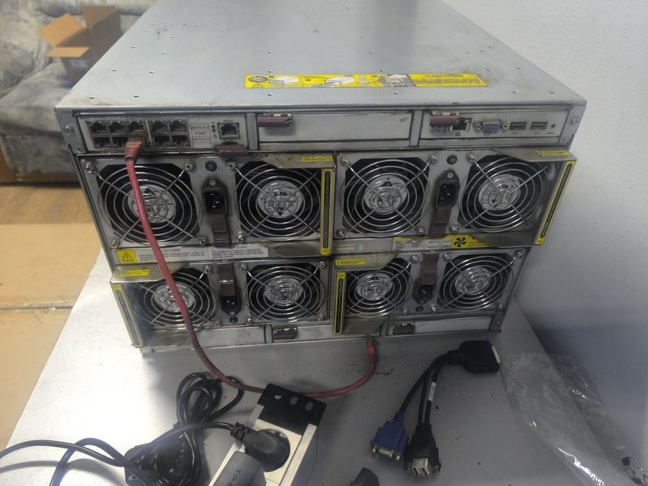 Серверная платформа Blade Supermicro с лезвиями