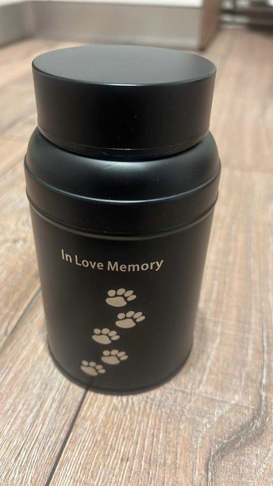 urne pentru cenusa catei