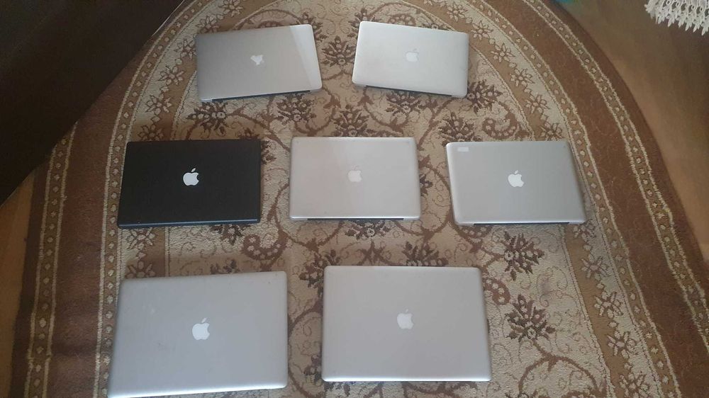 MacBook-uri Pro,Air I7,I5, SSD