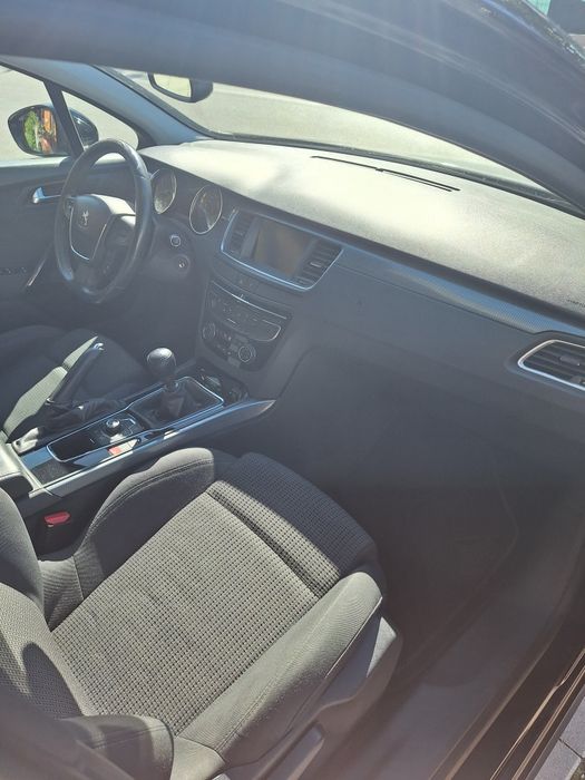 Peugeot 508 SW 2014