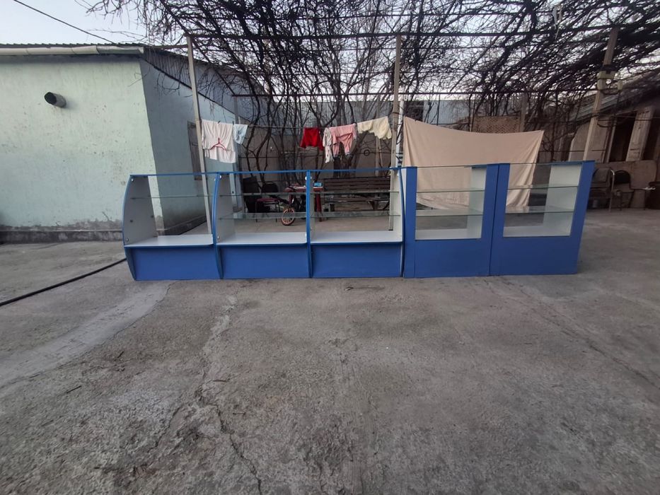 Ветрины магазинные