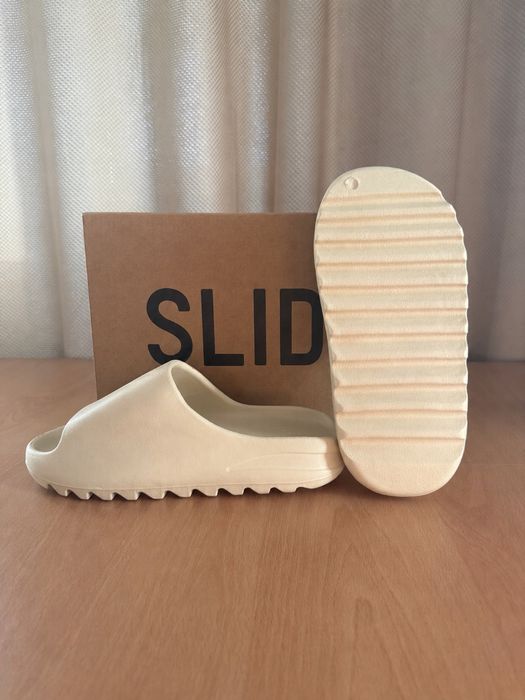 *PROMOTIE* Yeezy Slide Bone bej