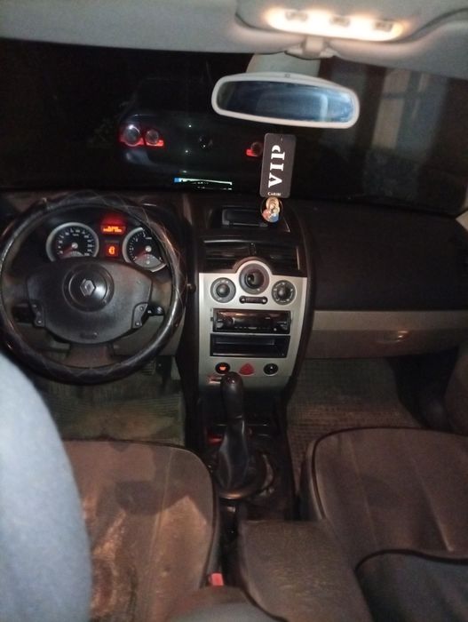 Vând Renault Megane 2 1.6v Pentru dezmembrări