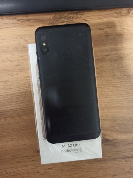 Смартфон Xiaomi A2 light