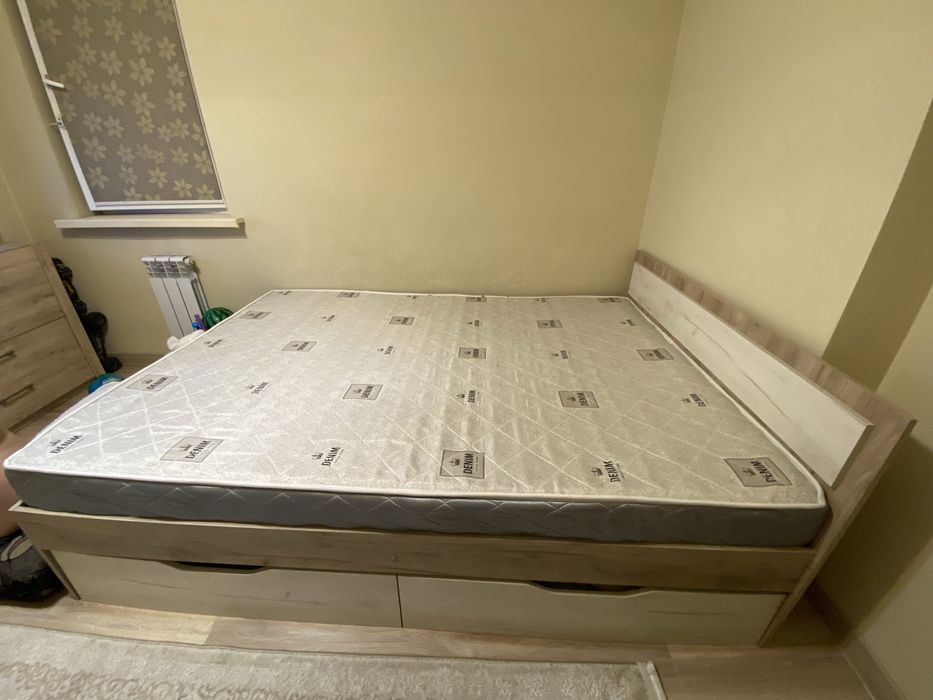 Кровать полуторока