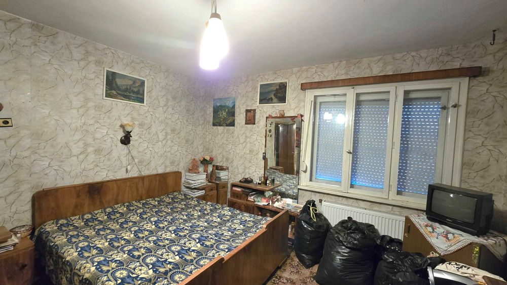 Продава се Къща в Брезник - 220 кв.м за 348 €/кв.м - Снимка #10