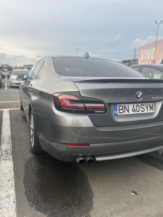 Vand sau schimb Bmw seria 5  f 10