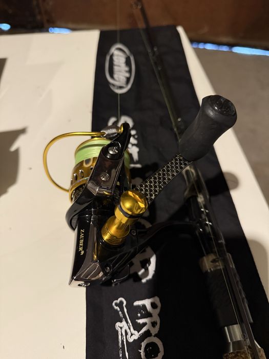 Спининг комплек пръчка макара калъф кеп