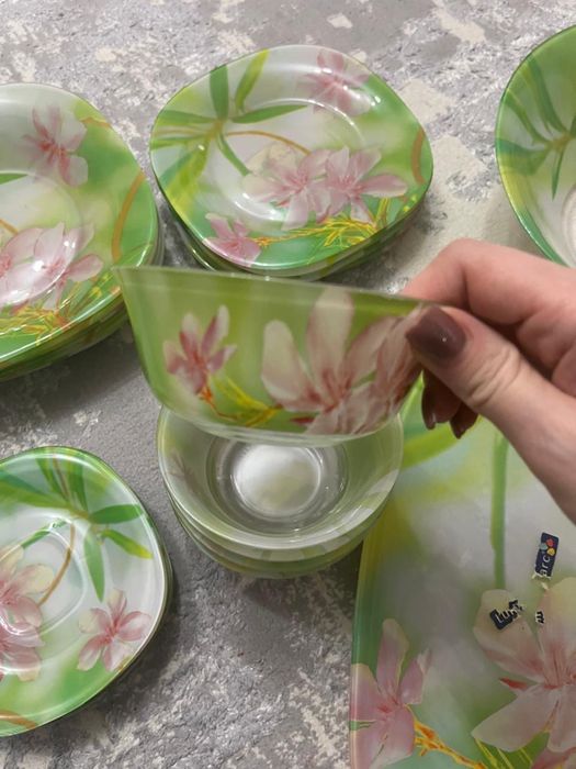 Продам сервиз Люминарк