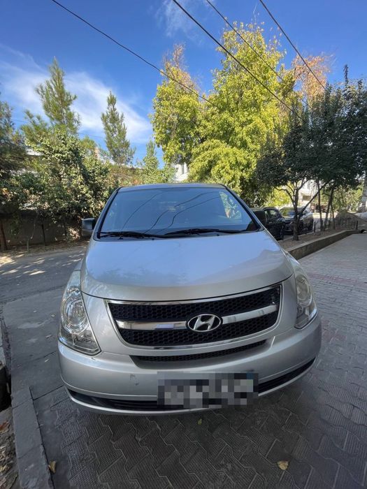 Hyundai Starex sotiladi