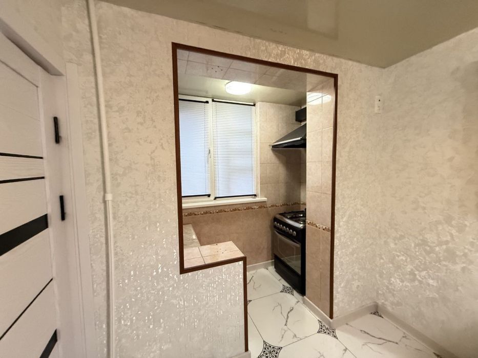 Ассалому Аллайкум Вокзал 3 хоналик квартира Сотилади евро ремонт килин