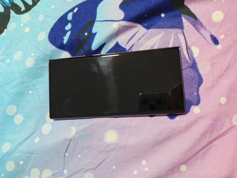 Vând Samsung s22 ultra