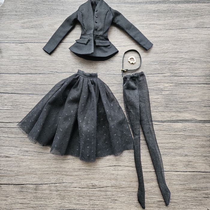 Set haine păpuși 32cm