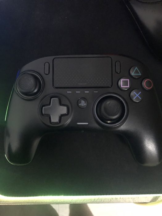 Controller ps4-nacon pro controller 3