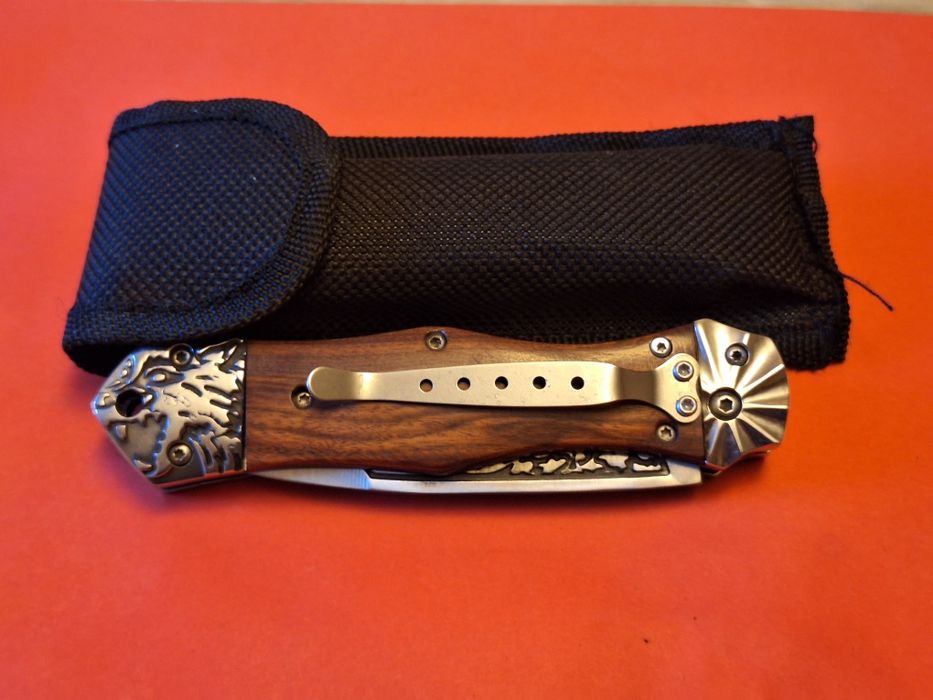 Руски автоматичен сгъваем нож "Волк"