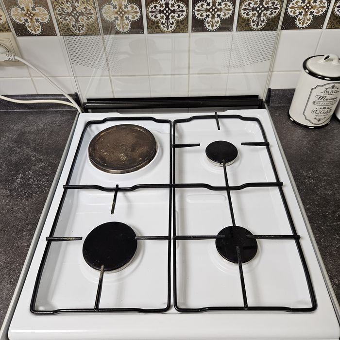 Срочно продам газплиту