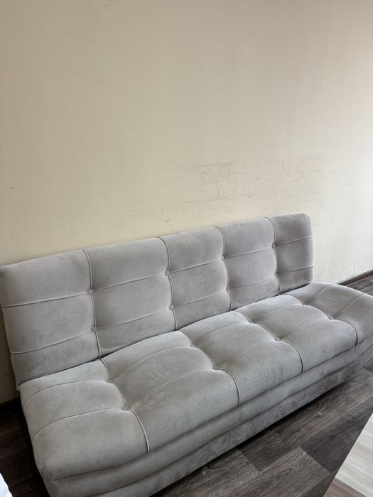 Продам диван для дома или офиса